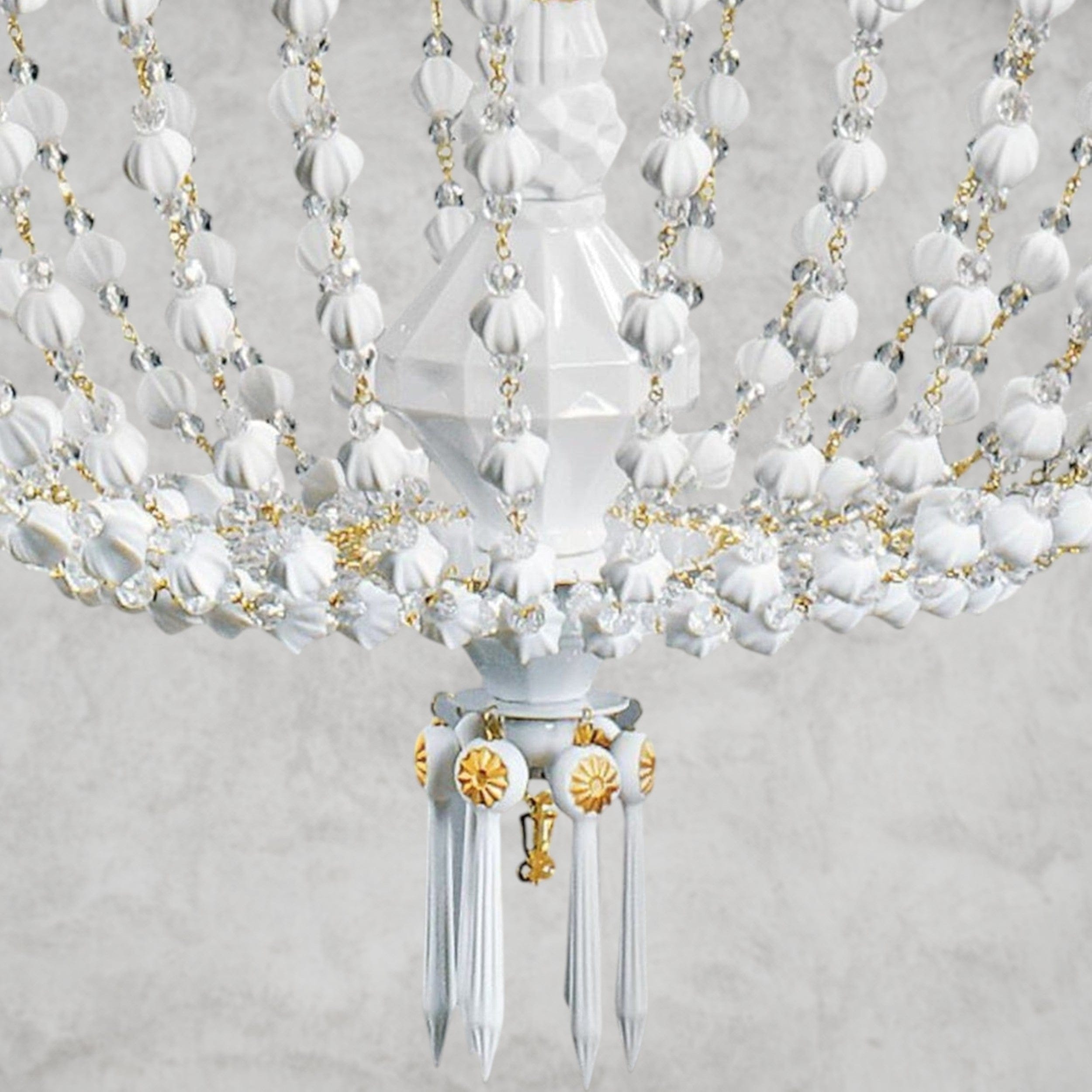 Lladro Winter Palace 30-Lights Chandelier