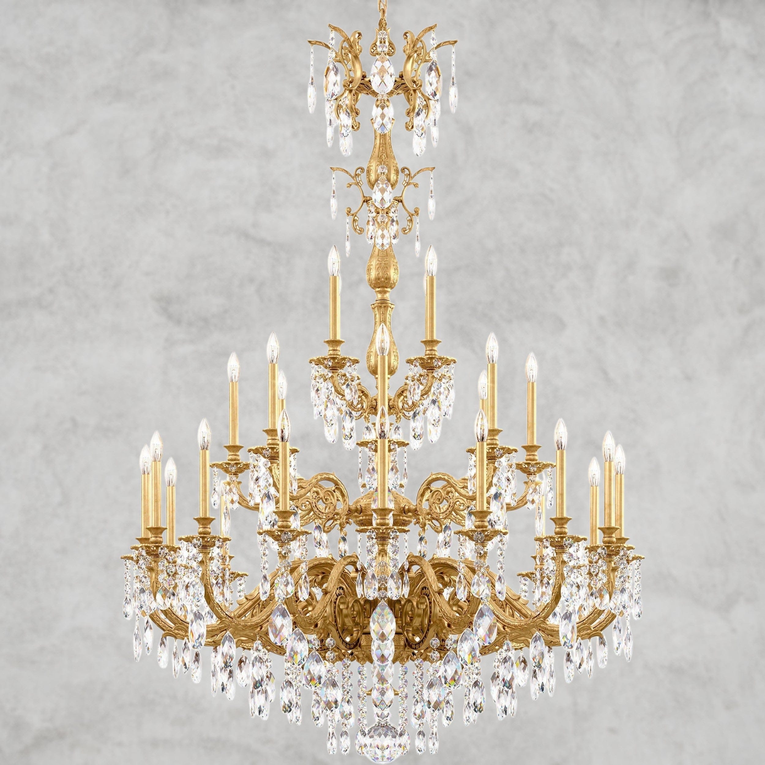 Heirloom Gold / Clear Heritage Crystal Milano 28-light Crystal Chandelier 50"