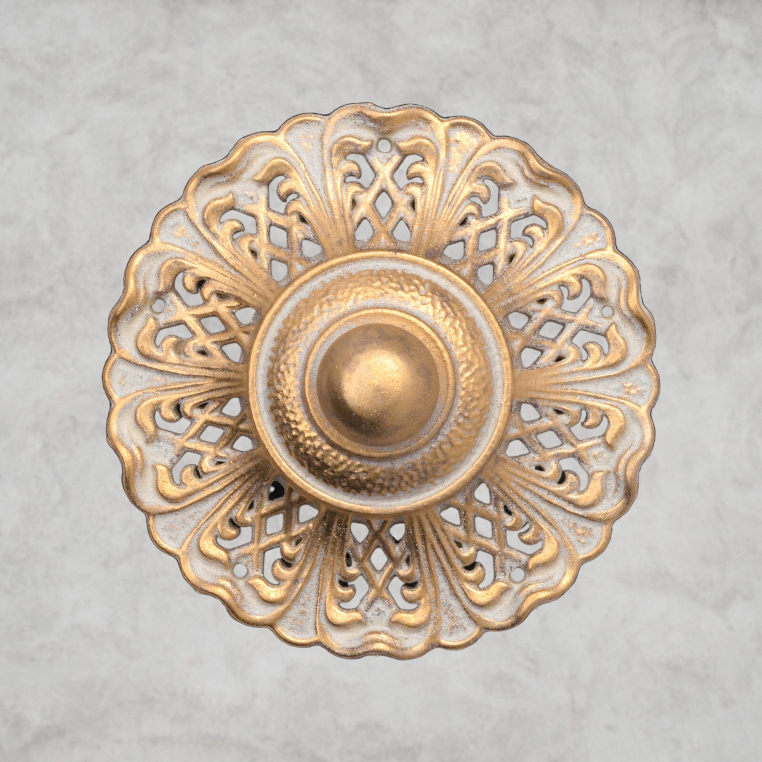 Parchment Gold / Clear Heritage Crystal Milano 28-light Crystal Chandelier 50"