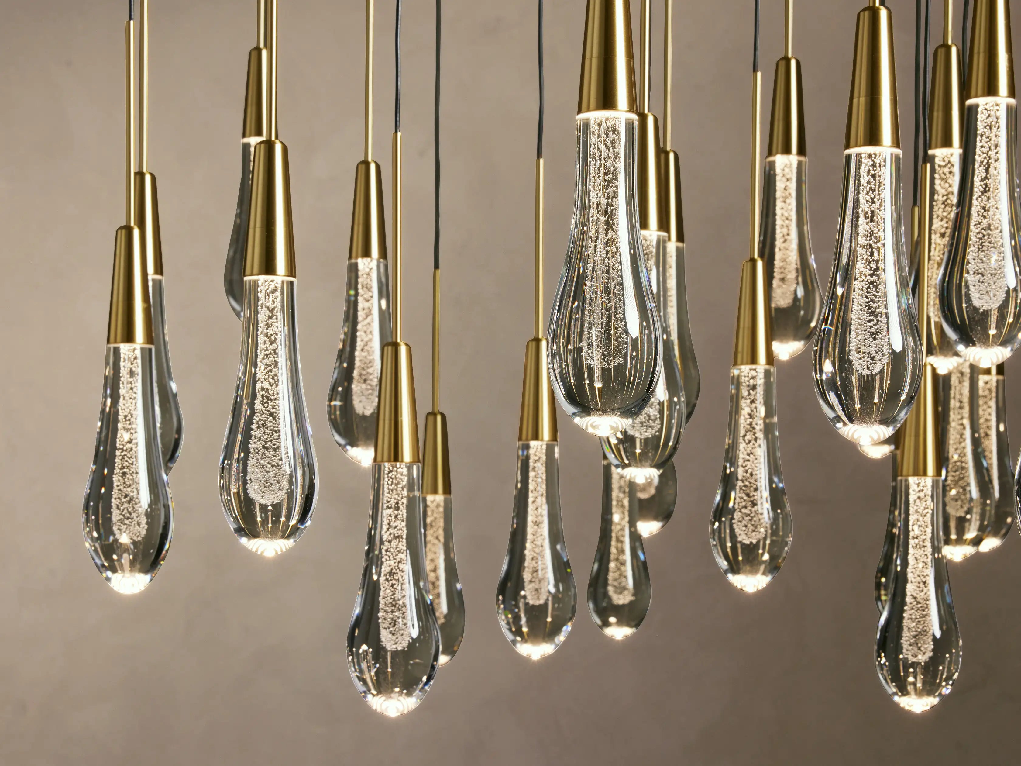 Soltaire Round Chandelier 17", 24", 36", 58"