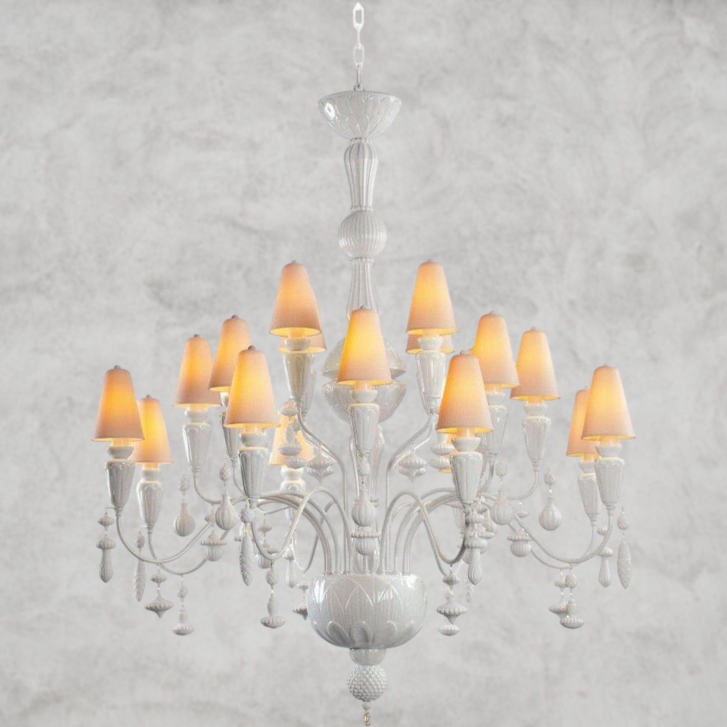 Vintage Nexora 20-Lights Chandelier