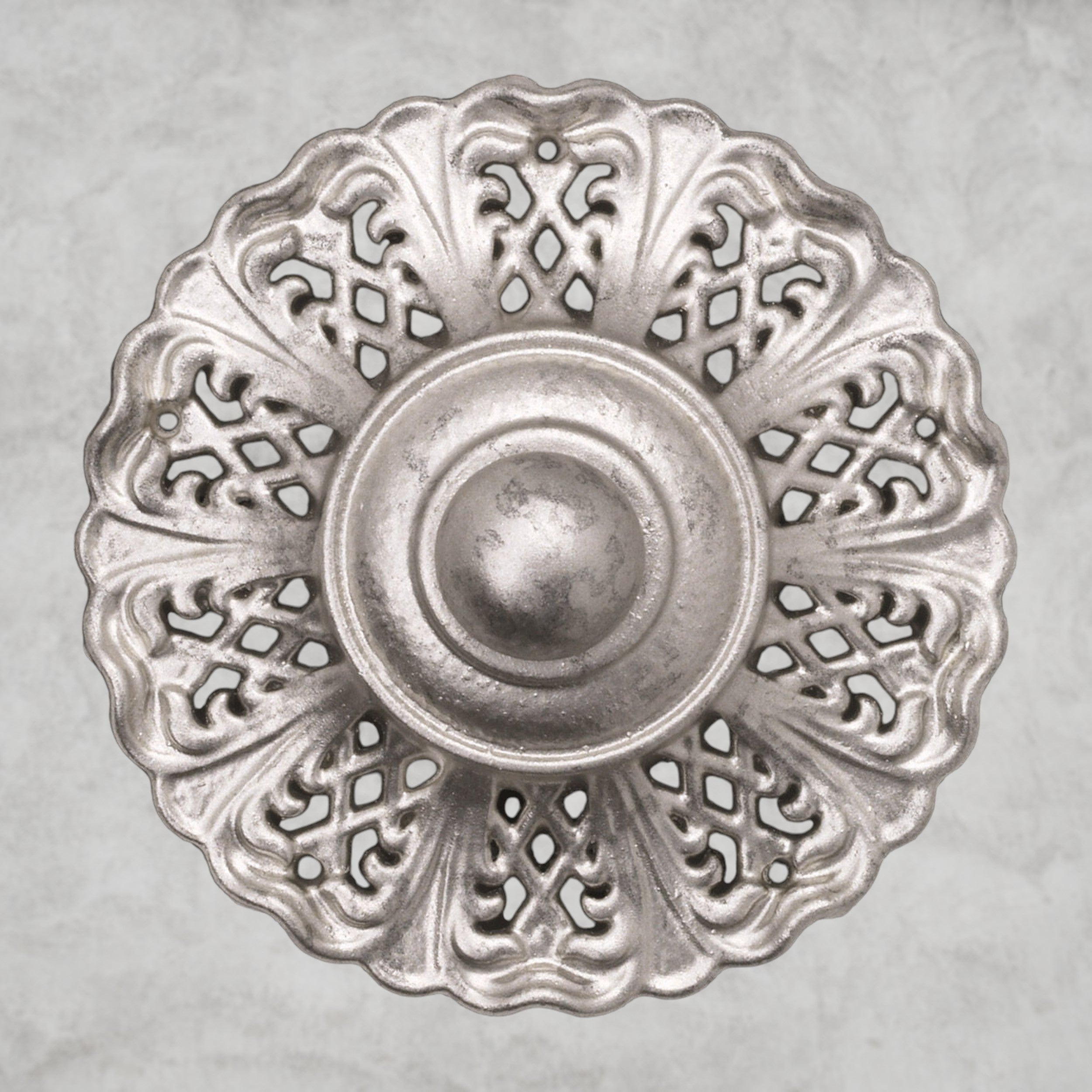 Milano Chandelier 24"