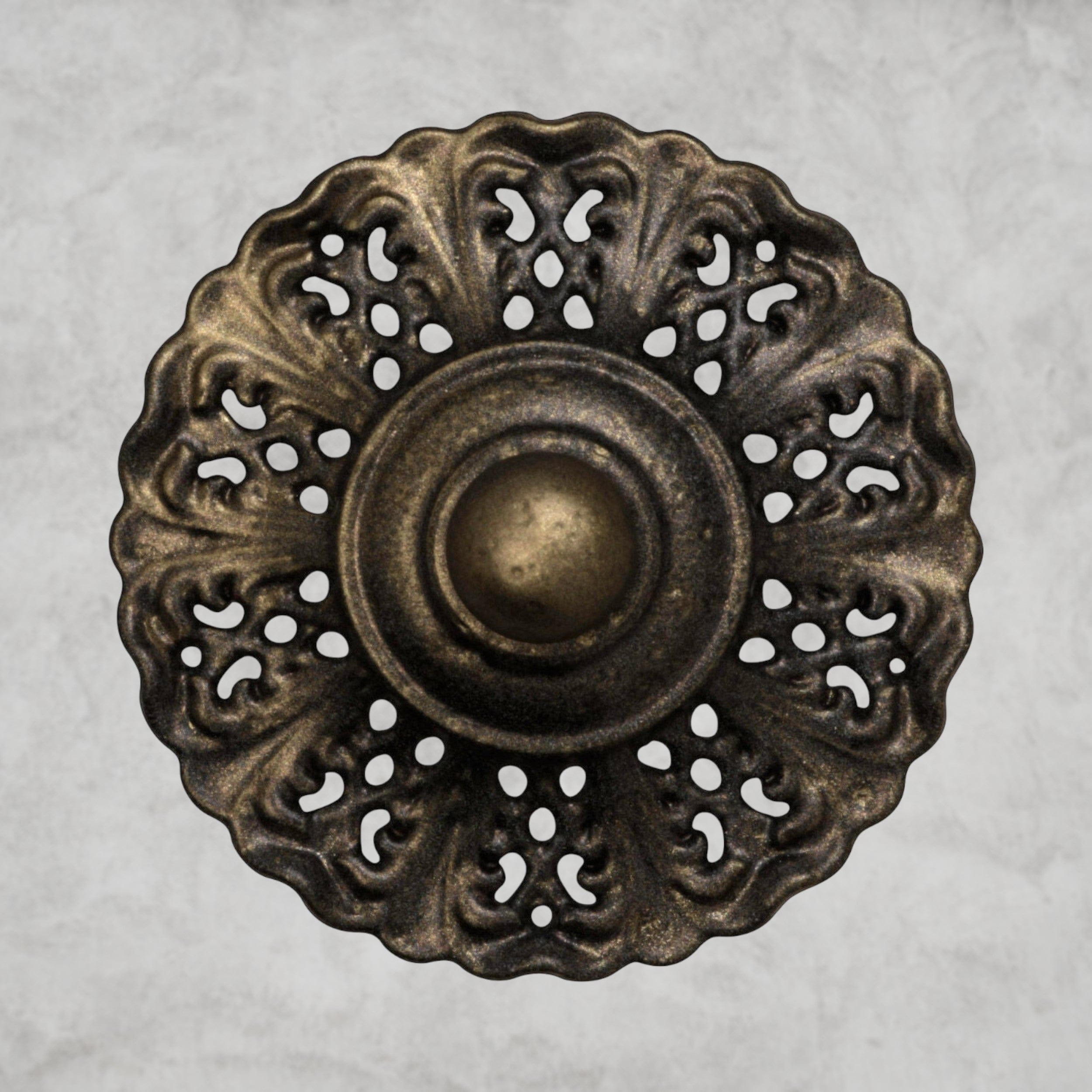 Etruscan Gold Emilea Chandelier 33"