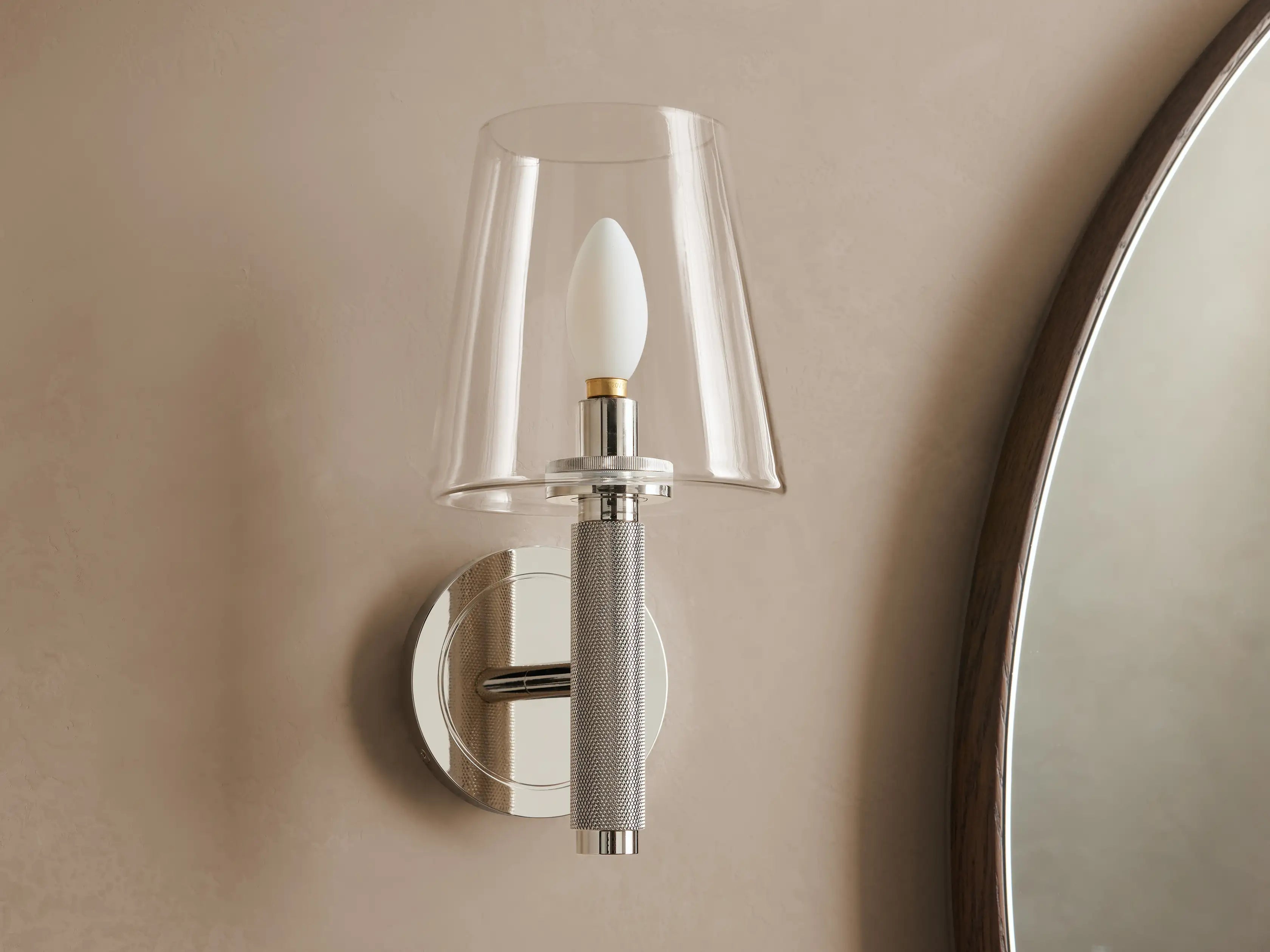 Monroe Sconce