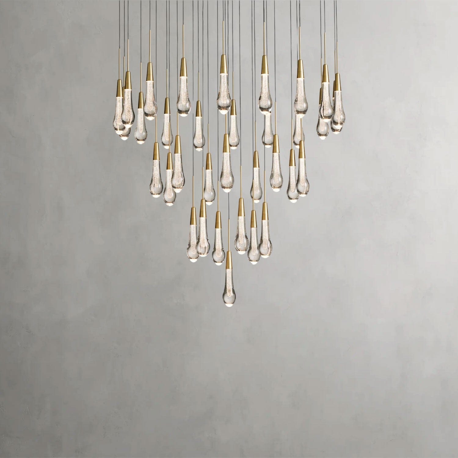 36" / Brass Soltaire Round Chandelier 17", 24", 36", 58"