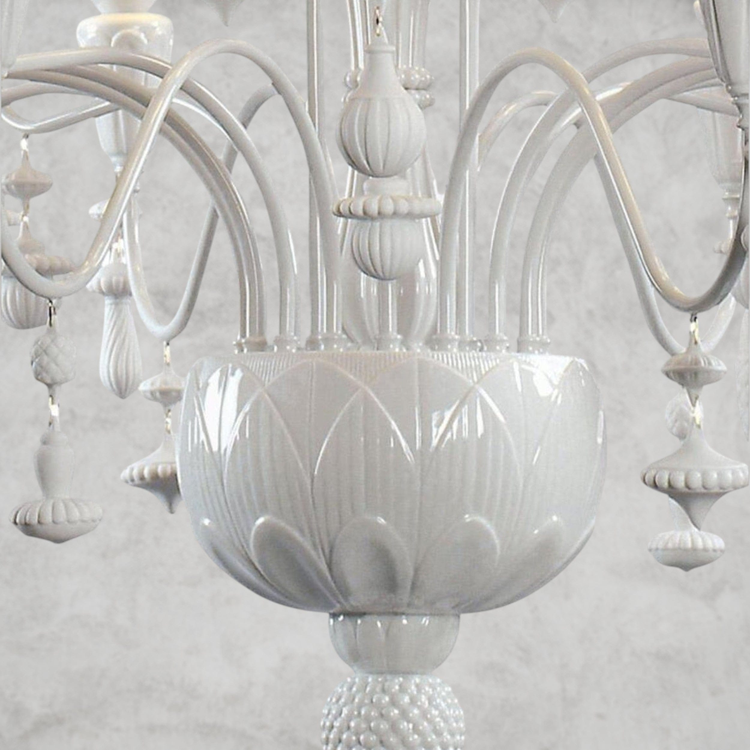 Vintage Nexora 20-Lights Chandelier