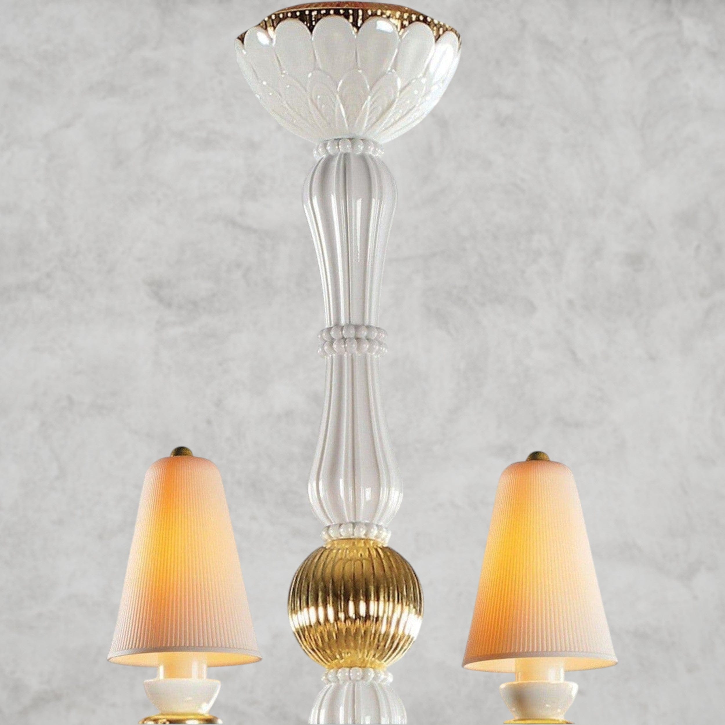 Vintage Nexora 8-Lights Chandelier